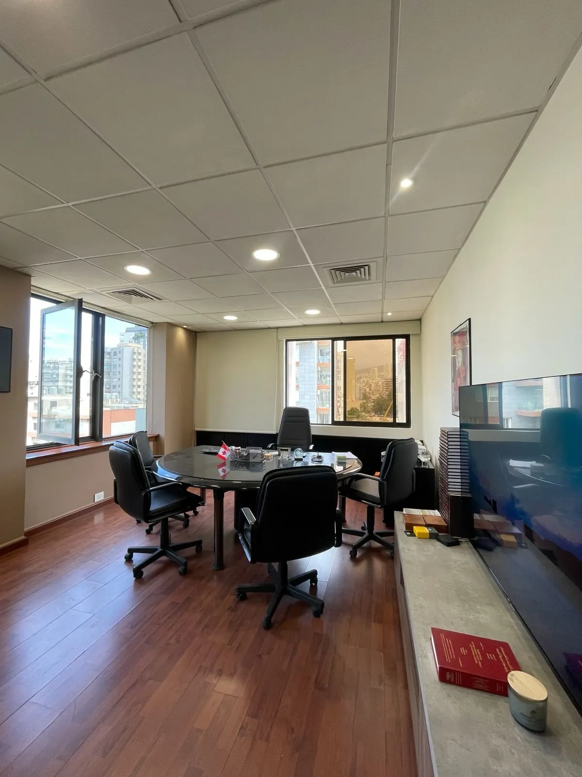 72 SQM Office for Sale – Horch Tabet Prime Location — photo 2