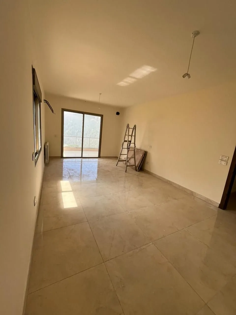 170 SQM & 125 SQM Roof – Duplex for Sale – Mar Chaaya