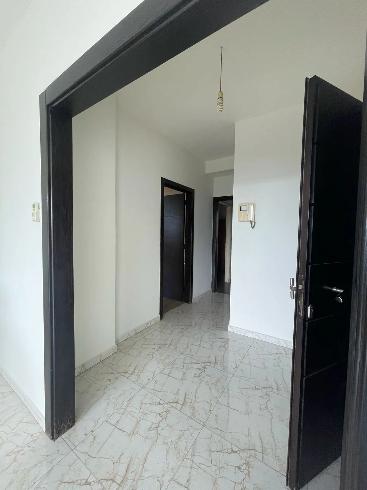 150 SQM Apartment for Rent – Antelias Prime Location — الصورة 2