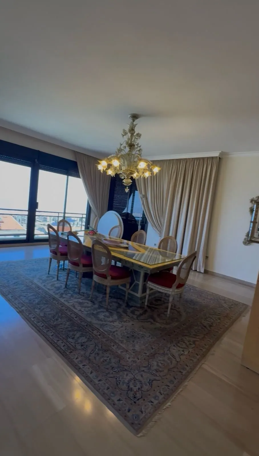 530 SQM Apartment for Rent – Rabieh — الصورة 4
