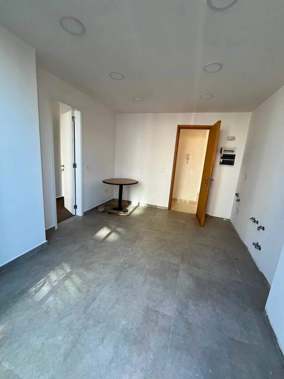 225 SQM & 120 SQM Garden – Apartment for Sale – Ain Najem