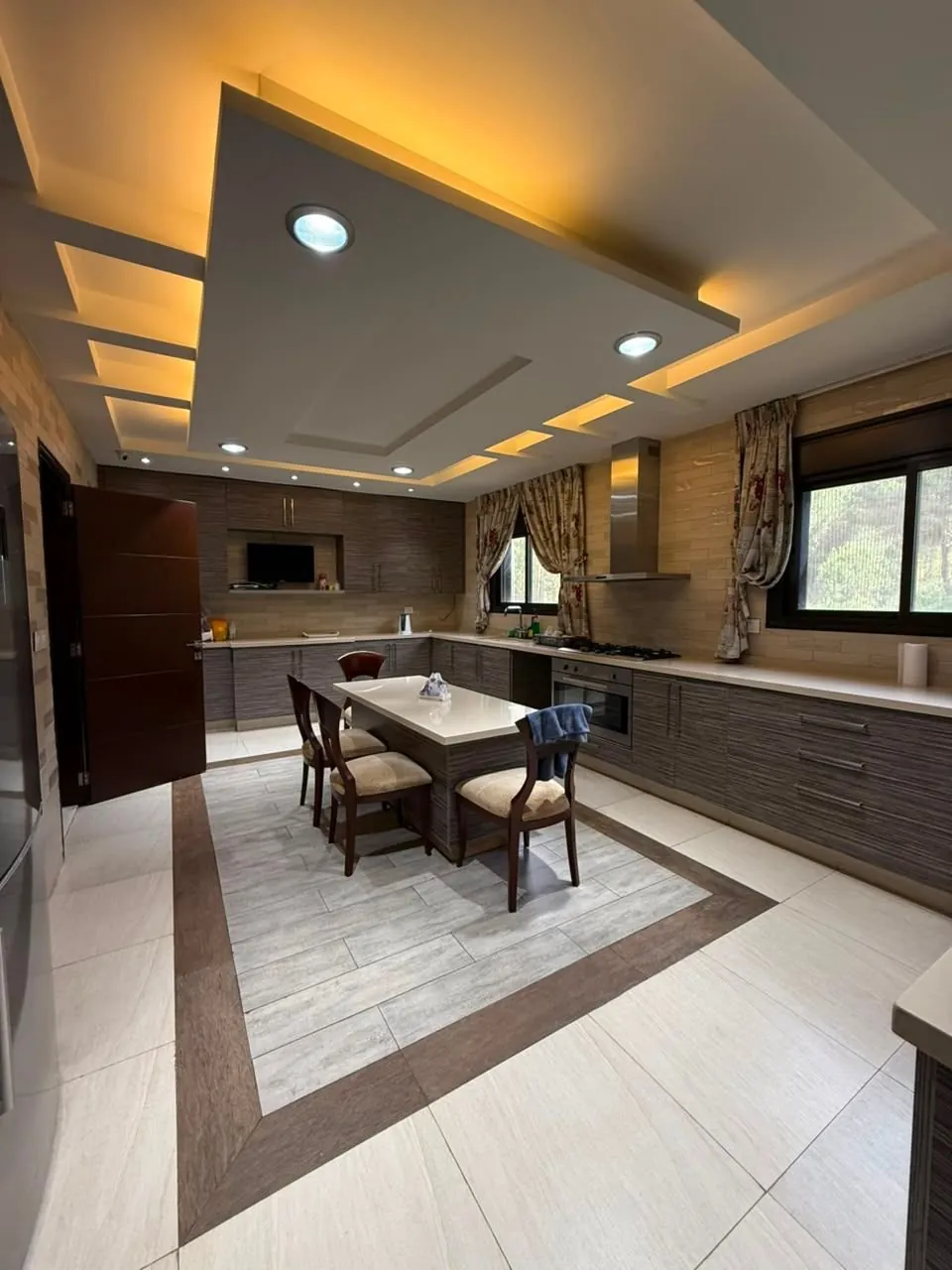 450 SQM Apartment for Sale – Broumana (Ouyoun) — photo 2