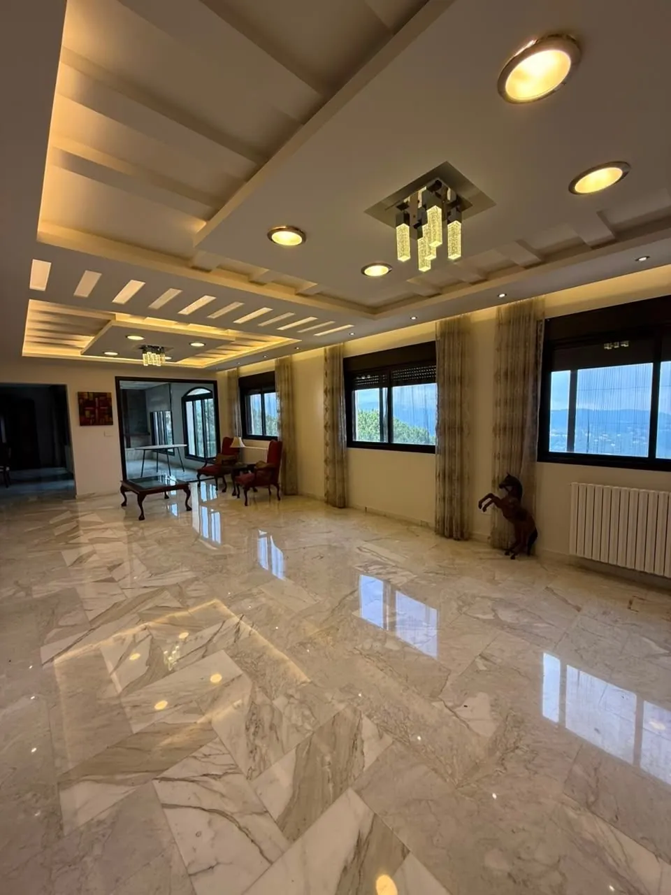 450 SQM Apartment for Sale – Broumana (Ouyoun) — photo 3