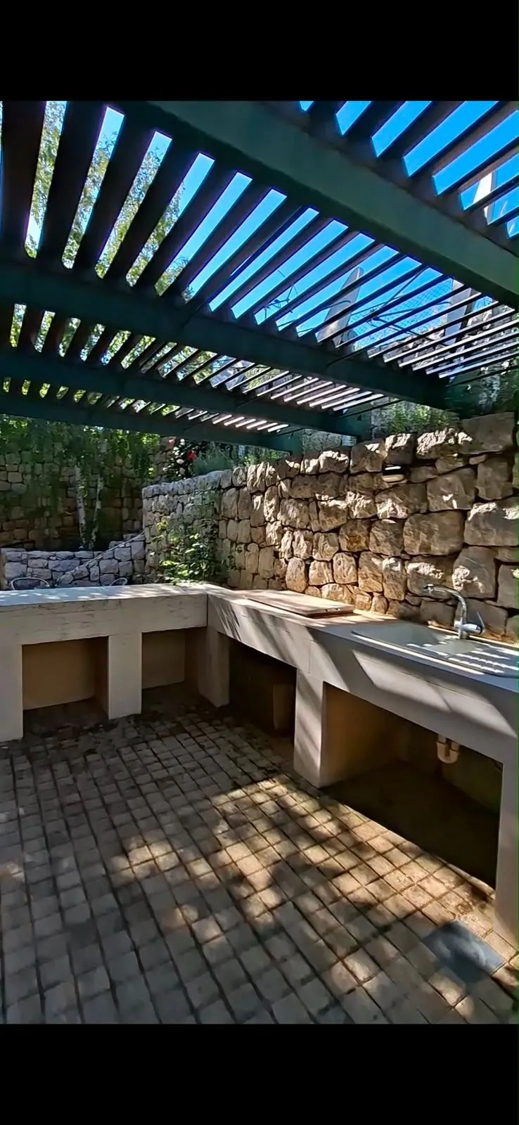 Villa & Lands for Sale – Baskinta — الصورة 4