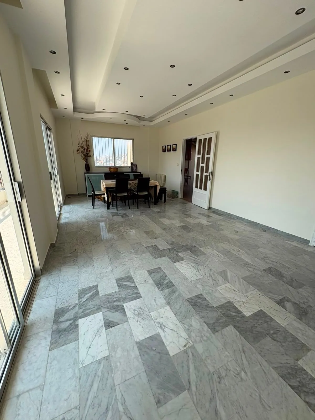 165 SQM Apartment for Sale – Antelias — photo 2