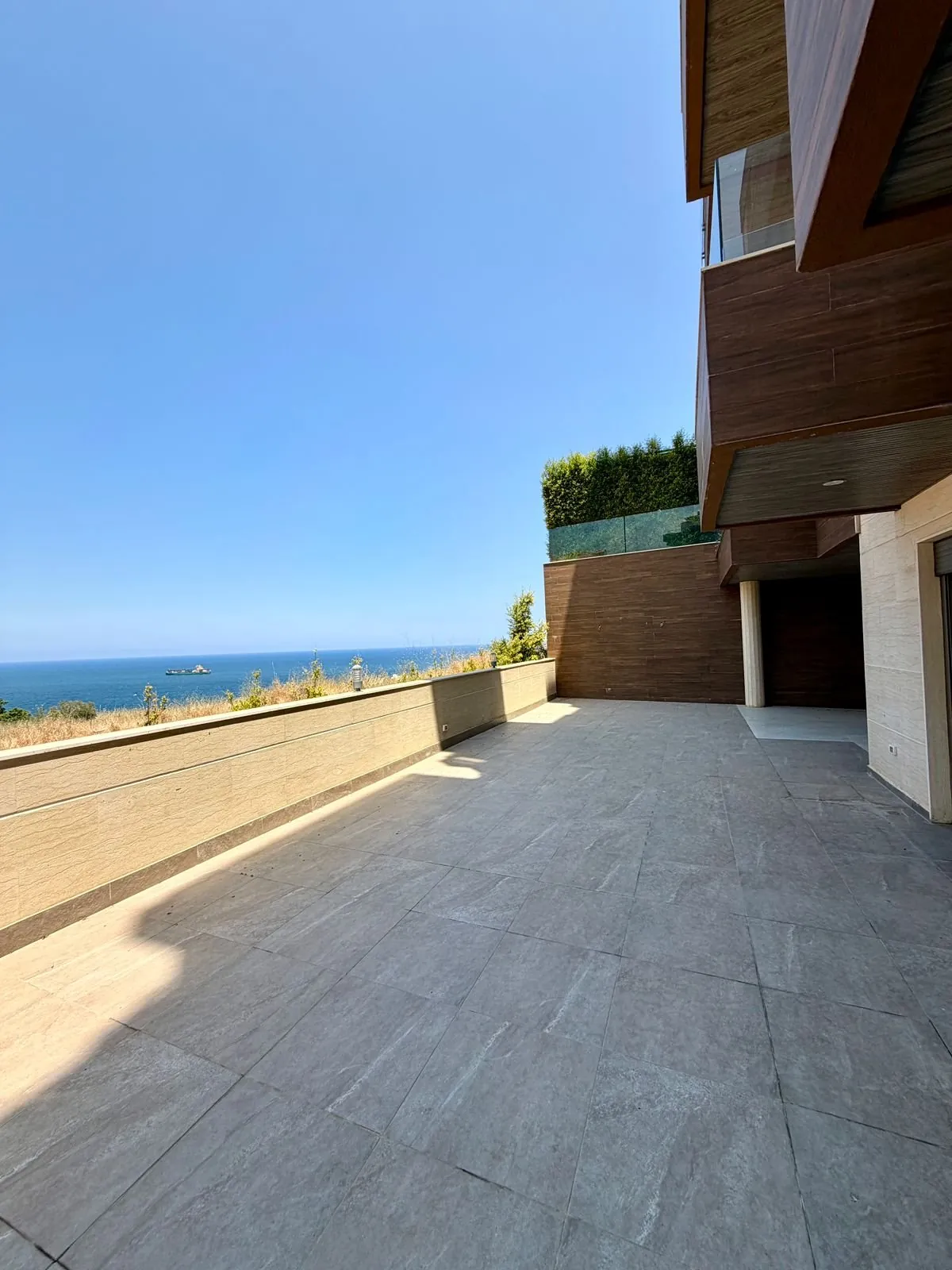 140 SQM Apartment & 100 SQM for Sale – Dbayeh — photo 4