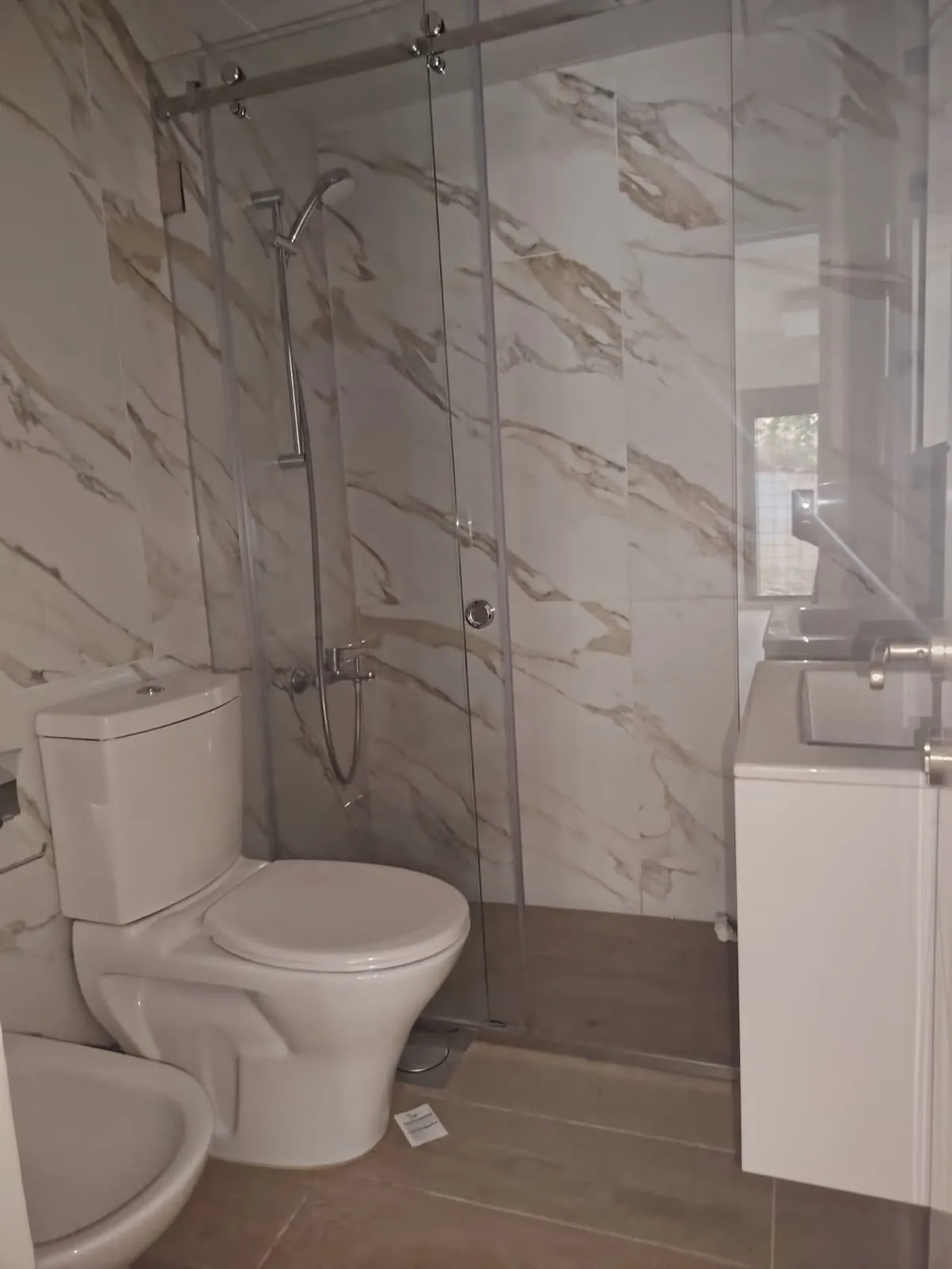 220 SQM & 160 SQM Terrace – Apartment for Rent – Mtayleb — الصورة 5
