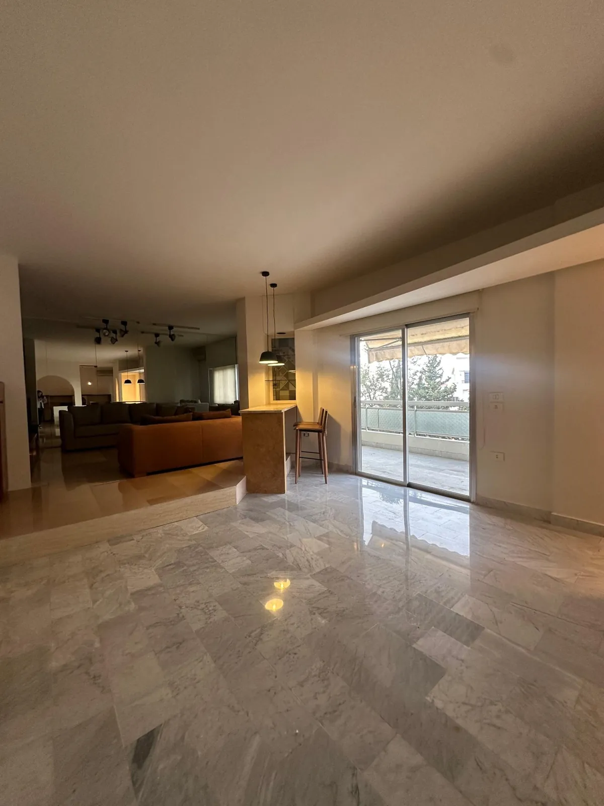 250 SQM Apartment for Rent – Biyada