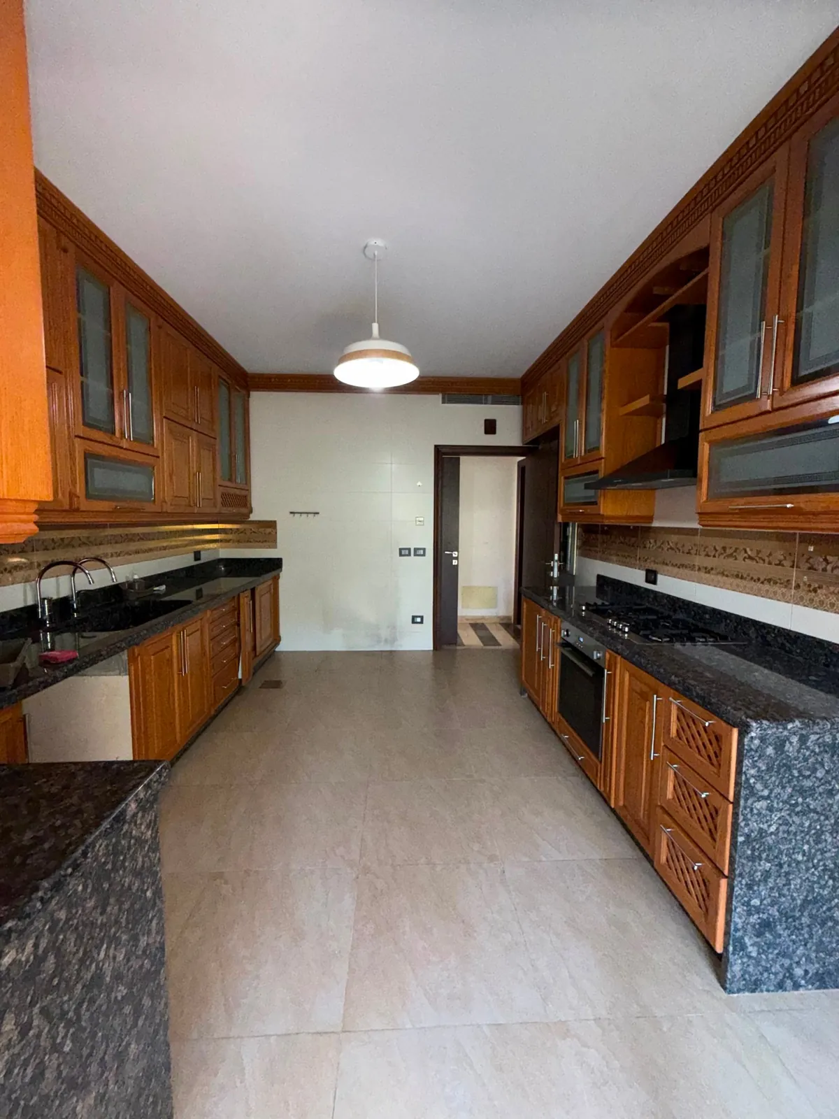 250 SQM – Apartment for Sale – Biyada, Prime Location — photo 3