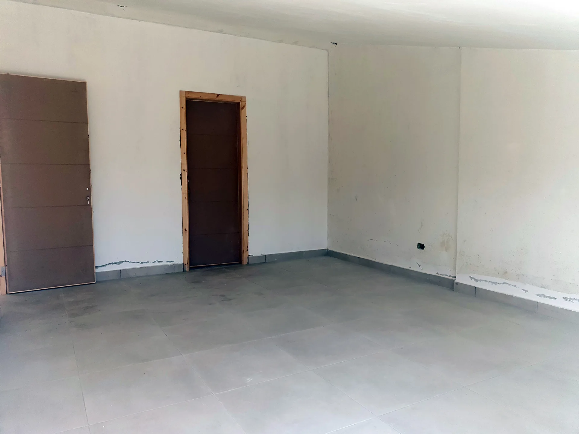 Duplex for Sale in Mansourieh, Lebanon — الصورة 4