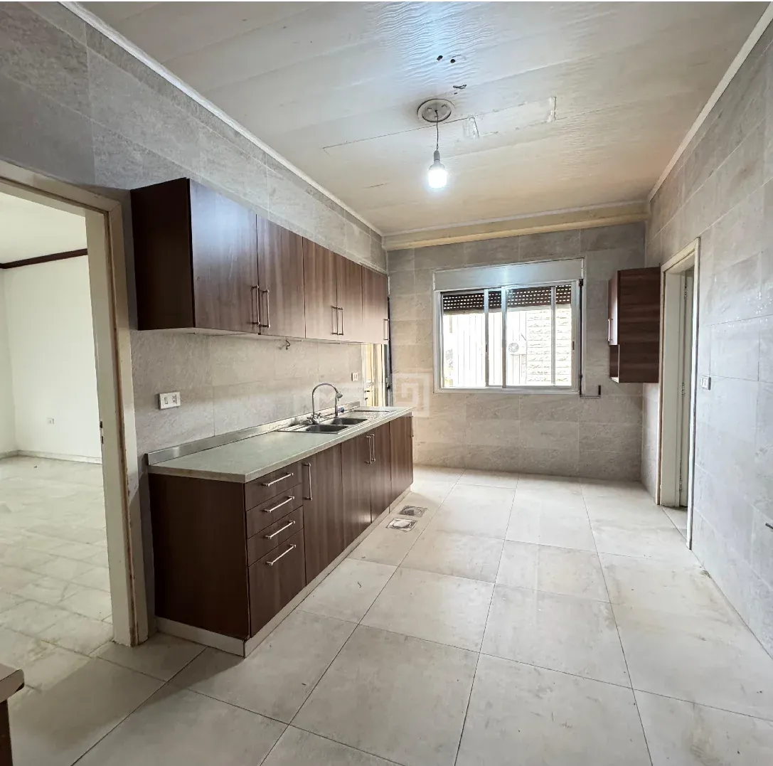 Spacious Apartment For Rent in Naccache — photo 4