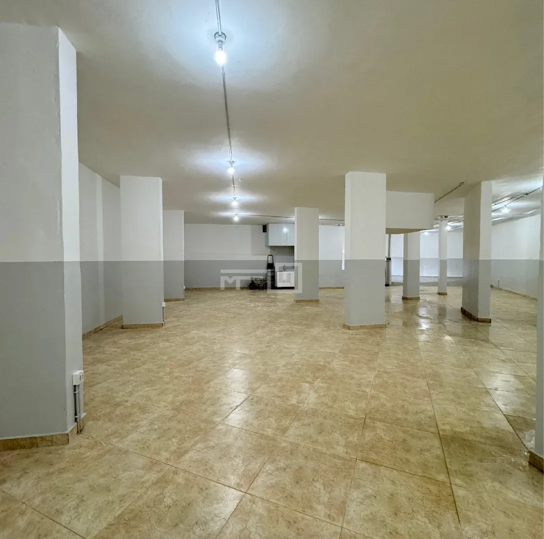 Warehouse For Sale in Fanar
