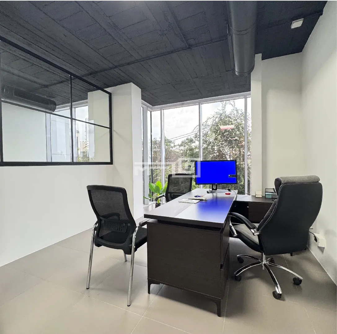 Modern Office For Rent in Naccache — الصورة 3