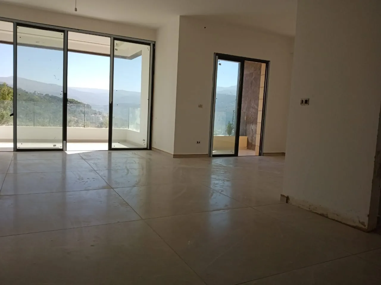 Duplex for Sale in Ouyoun