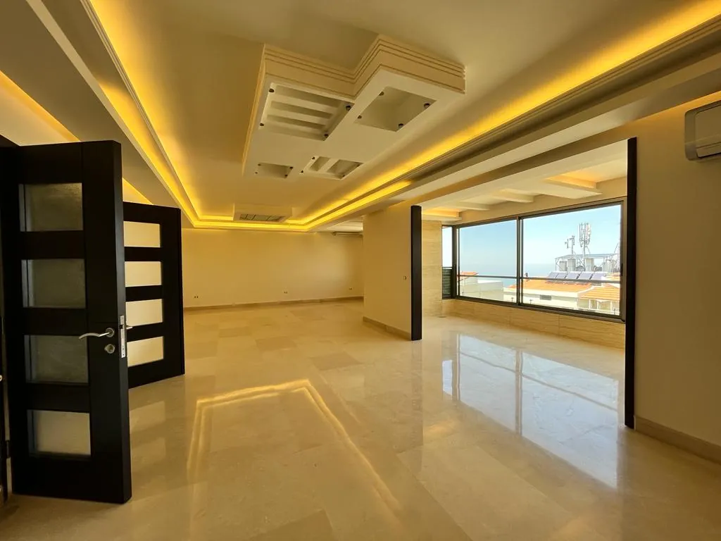 Apartment for Sale in Qornet Chehouane