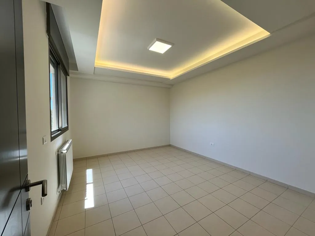 Apartment for Sale in Qornet Chehouane — photo 3