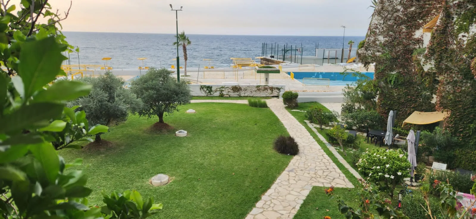 Chalet for Sale in Safra Marine