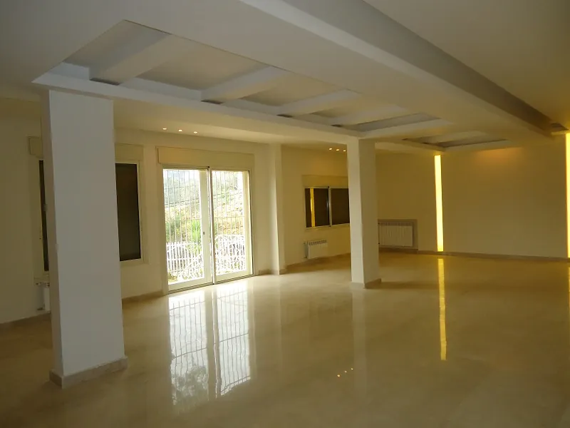 Villa for Sale in Baabdat — photo 3
