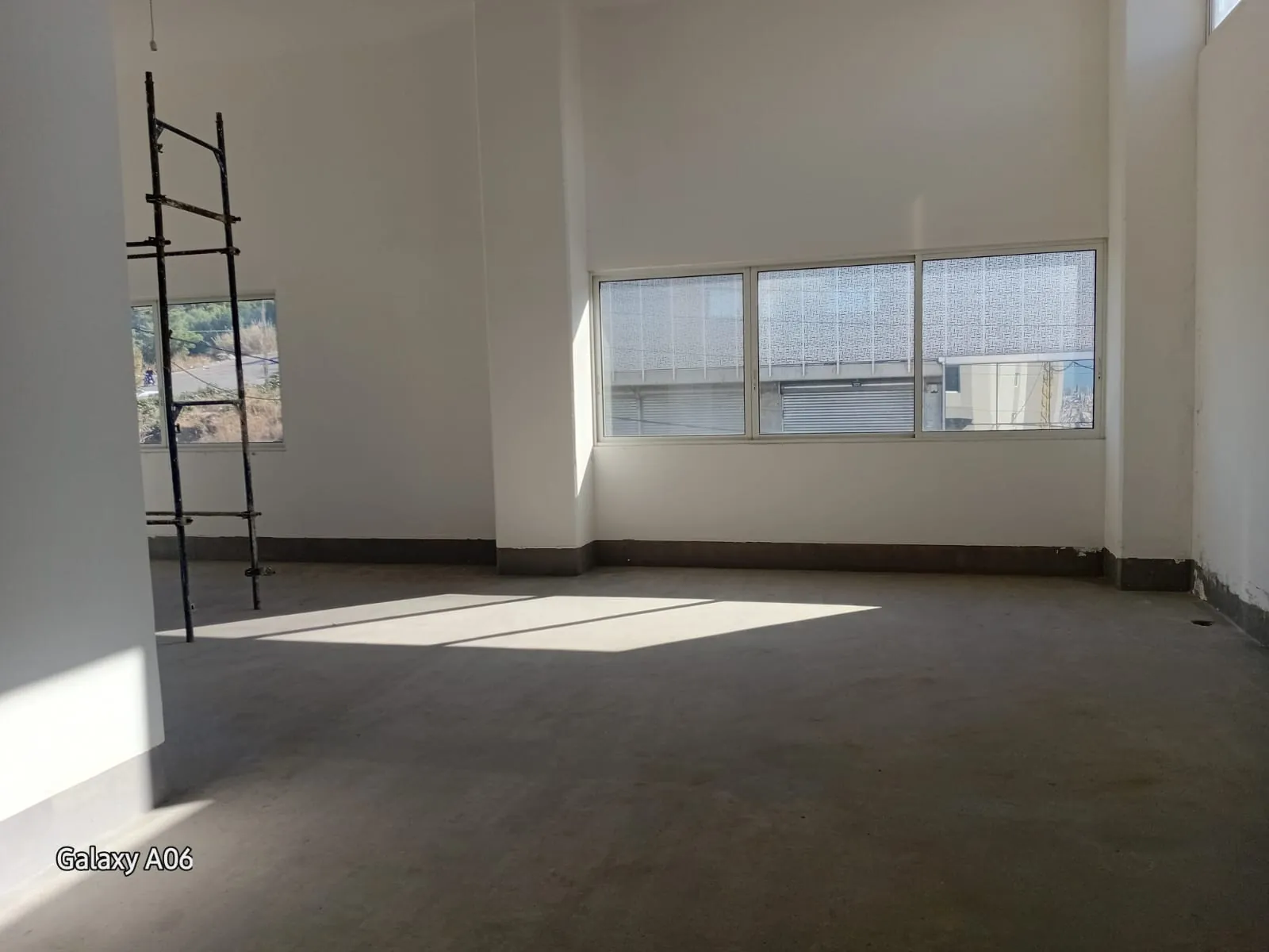 Warehouse for Sale in Roumieh — photo 2
