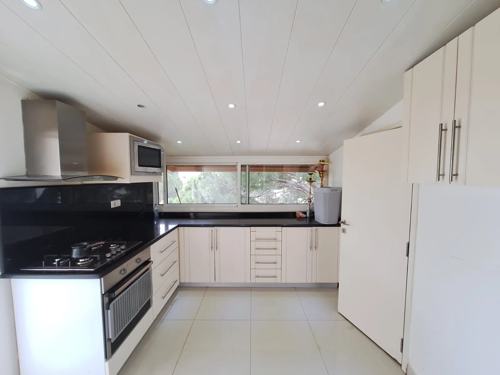 Apartment for Rent in Monteverde — الصورة 3