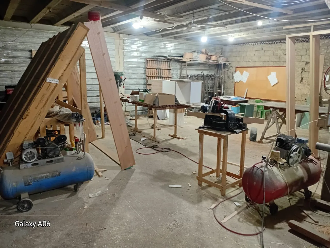 Warehouse for Sale in Dekwaneh — photo 2