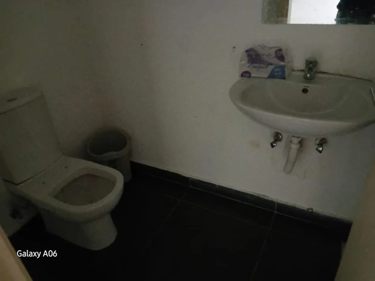 Office Space for Rent in Dekwaneh — الصورة 5