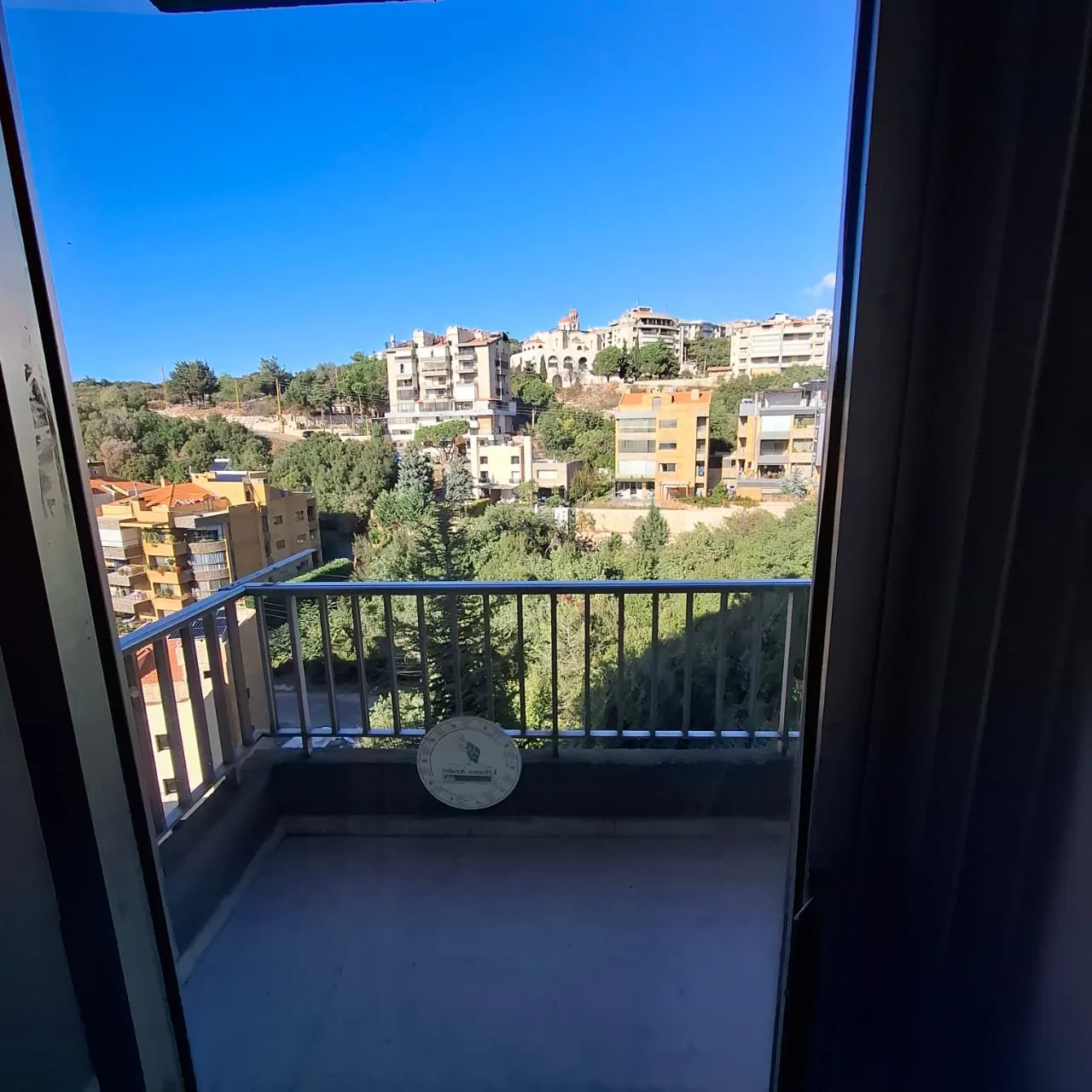 Apartment for Rent in Ballouneh — الصورة 3