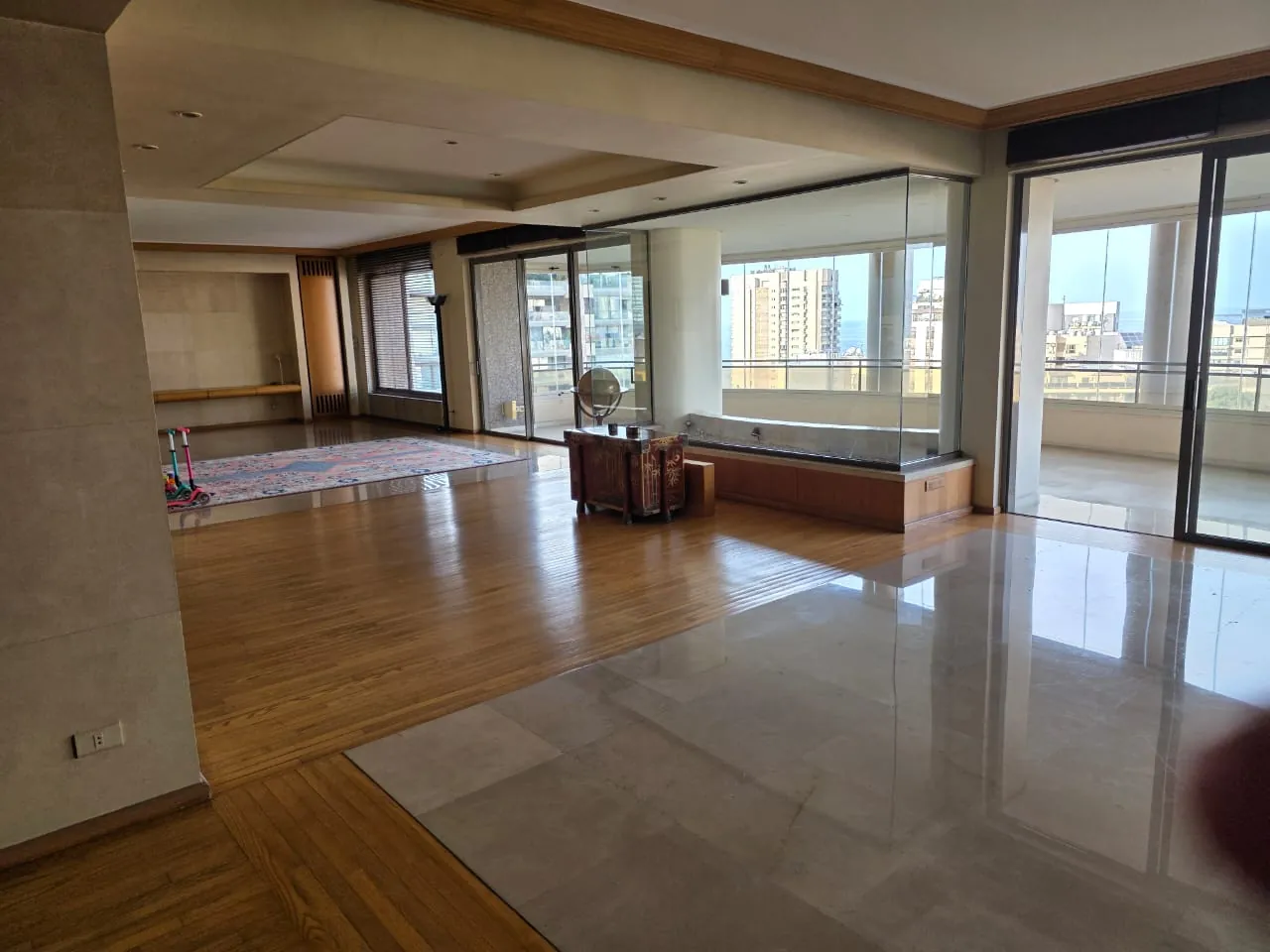 Apartment for Sale in Hamra