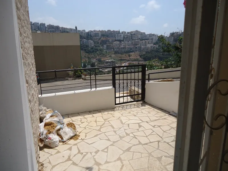 Apartment for Sale in Mansourieh — photo 2