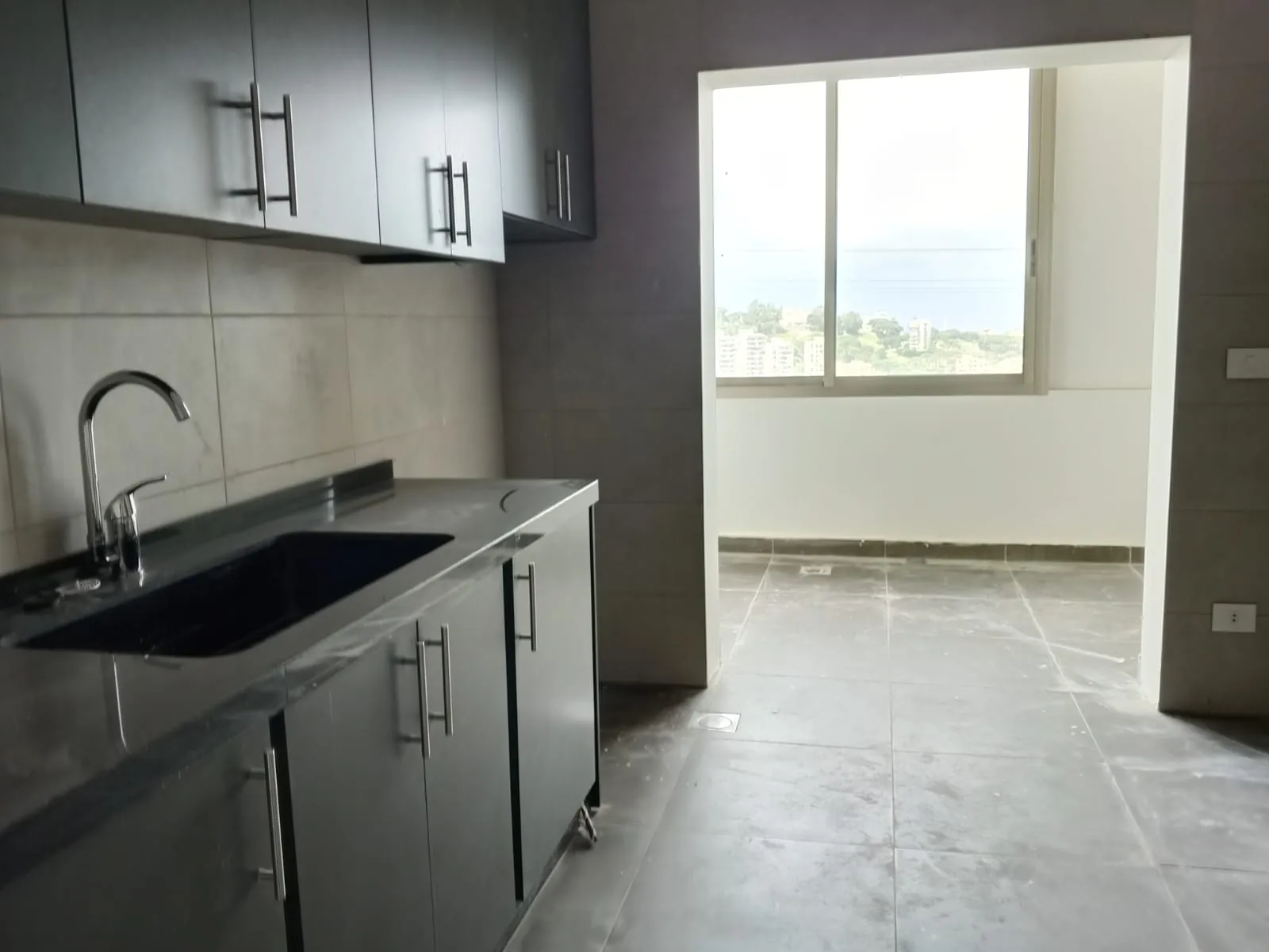 Apartment for Rent in Ain Saadeh — الصورة 4