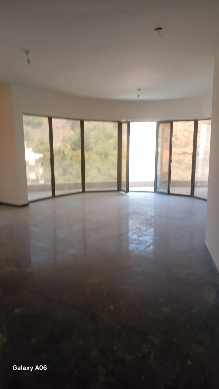 Apartment for Sale in Mansourieh