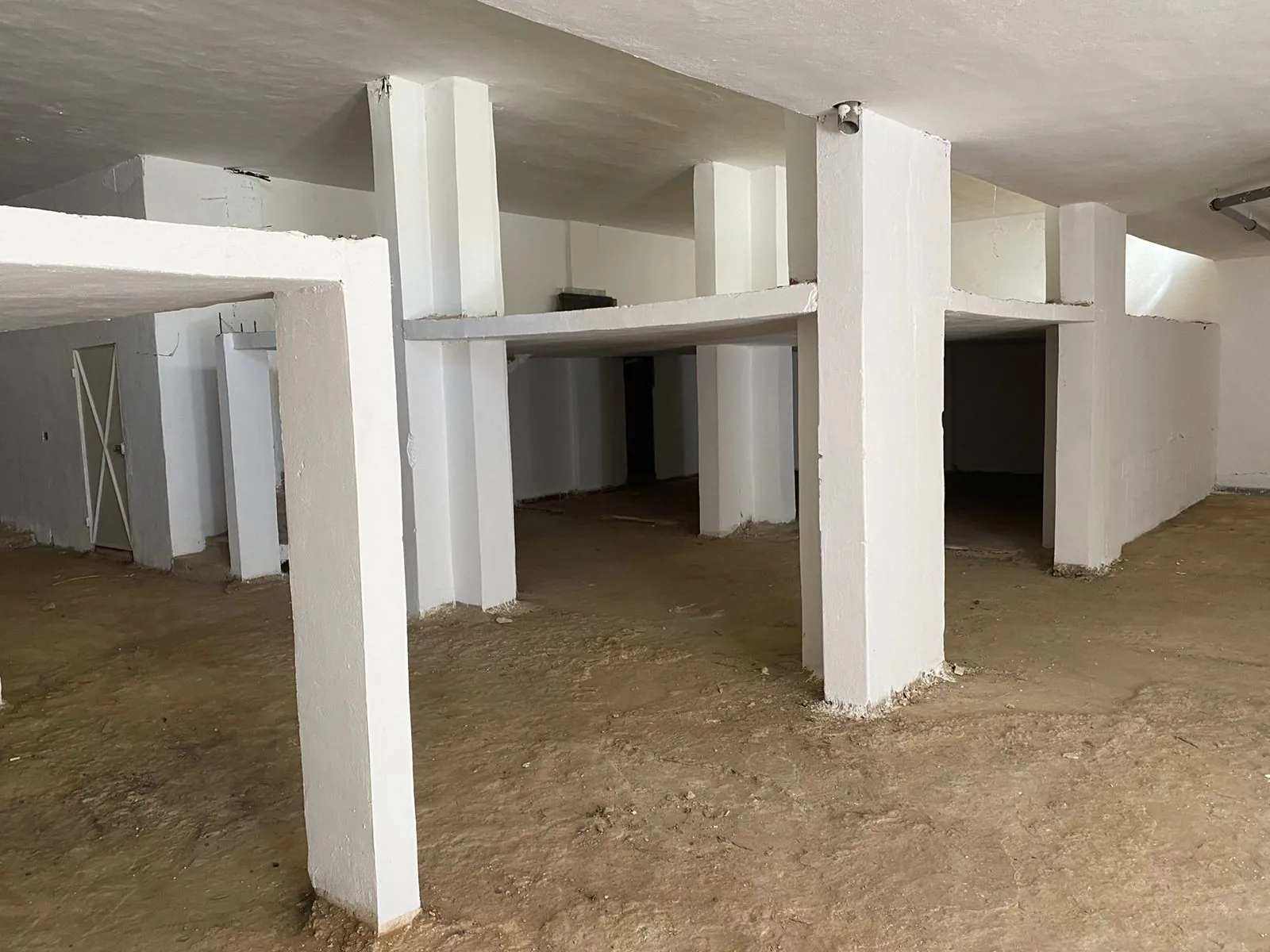 Warehouse for Sale in Ain Saadeh