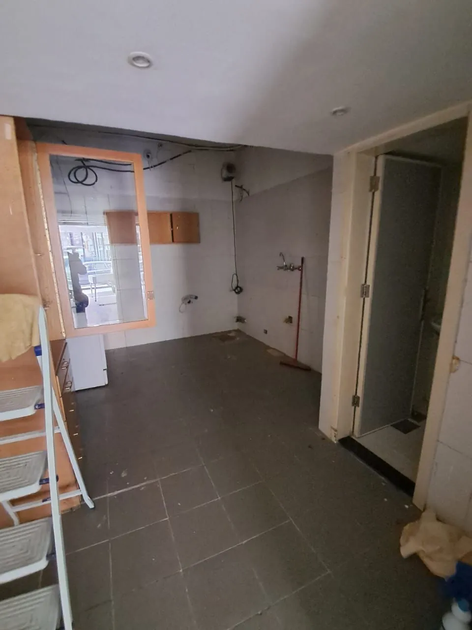 Shop for Sale in Hazmieh — photo 4