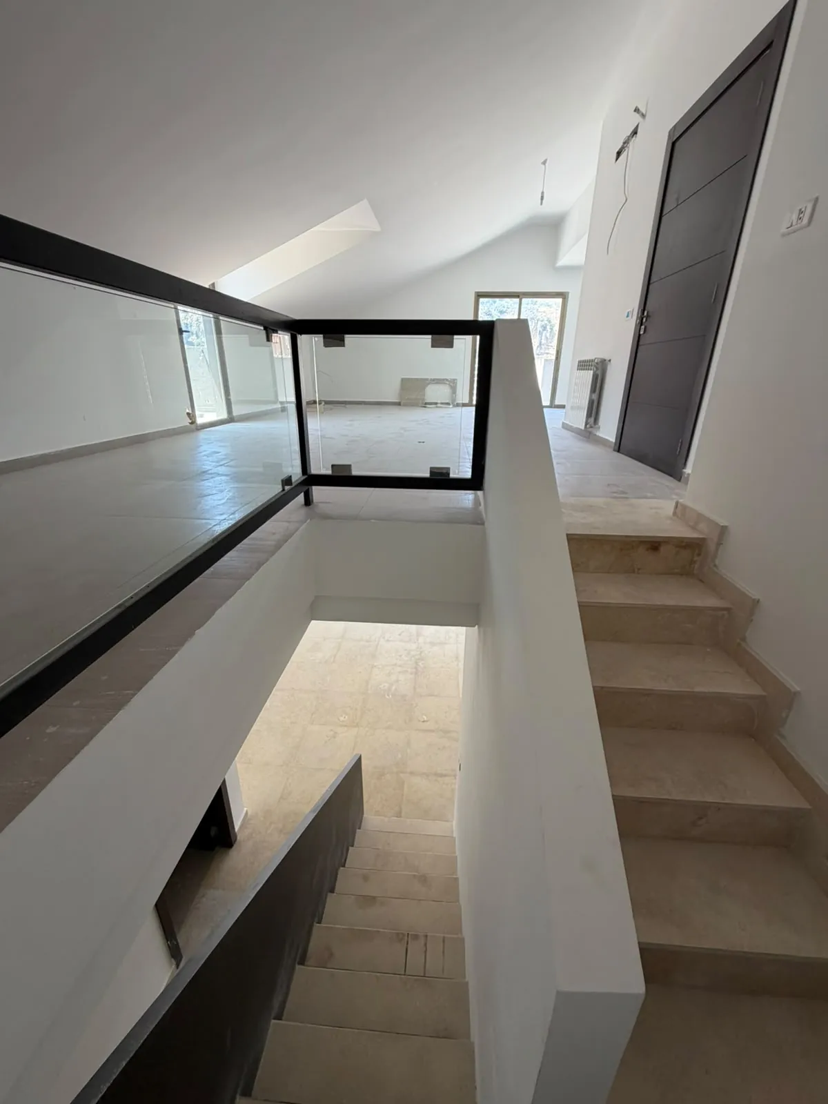 Duplex for Rent in Mansourieh — الصورة 4