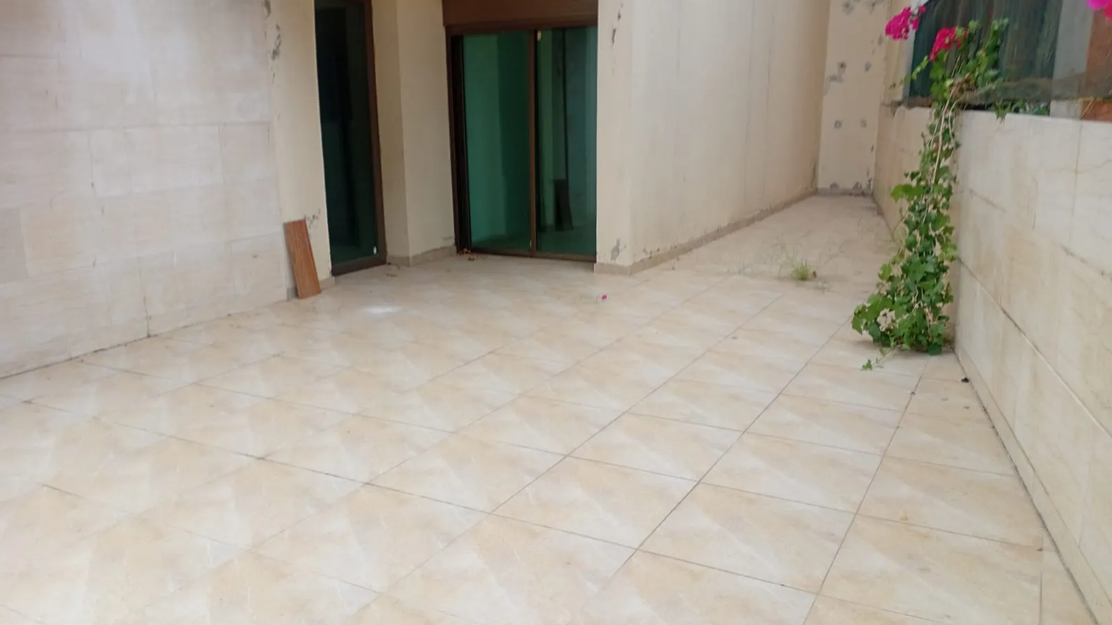Apartment for Sale in Mansourieh — photo 2