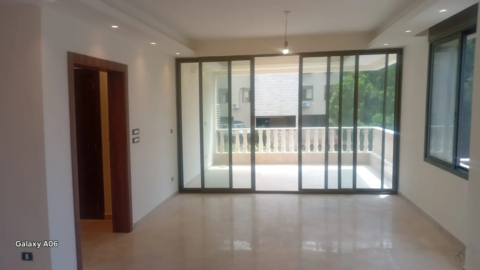 Apartment for Sale in Ain Najm