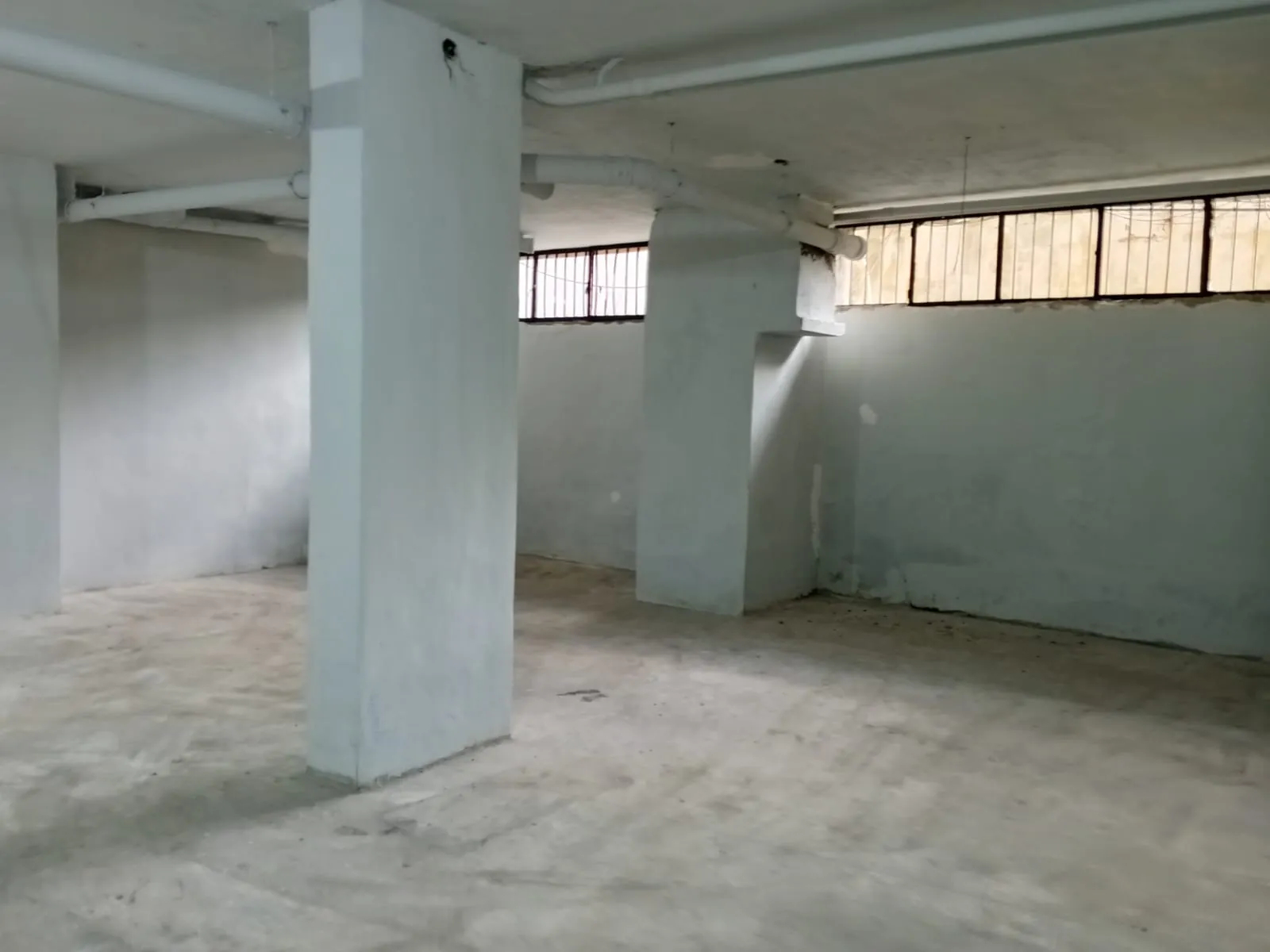 Warehouse for Rent in Achrafieh — photo 3