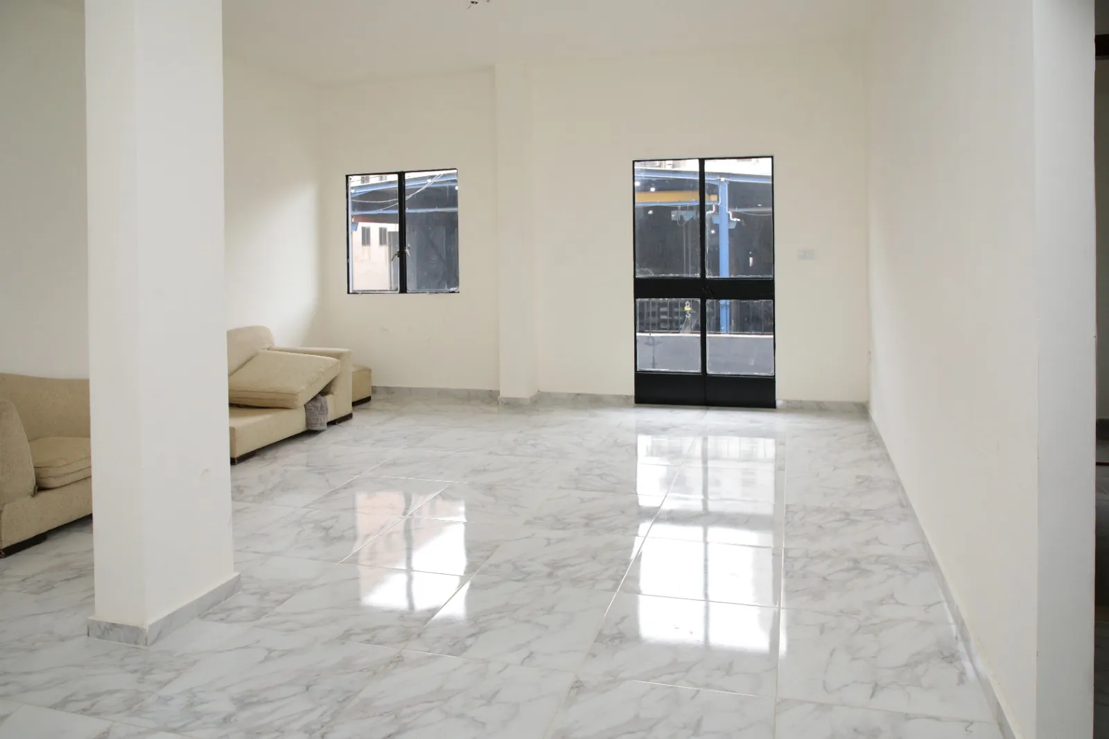 Office Space for Rent in Baouchriye — الصورة 4