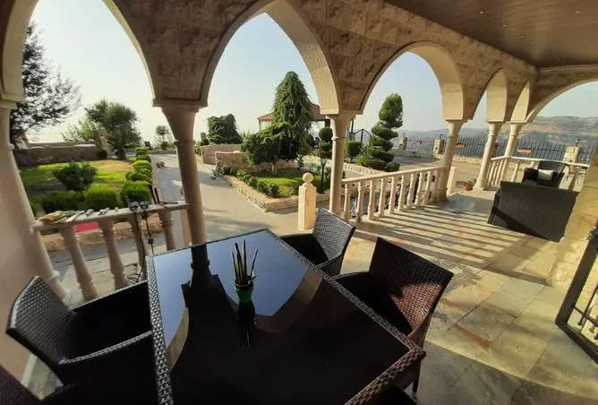 Villa for Rent in Zaarour — photo 2