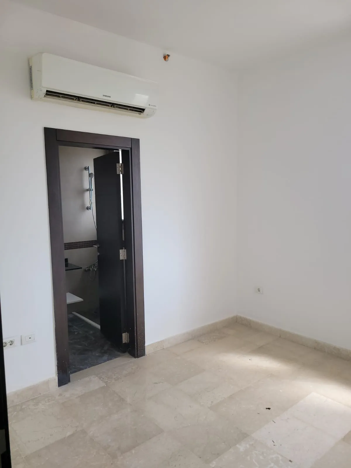 Apartment for Rent in Hamra — photo 4