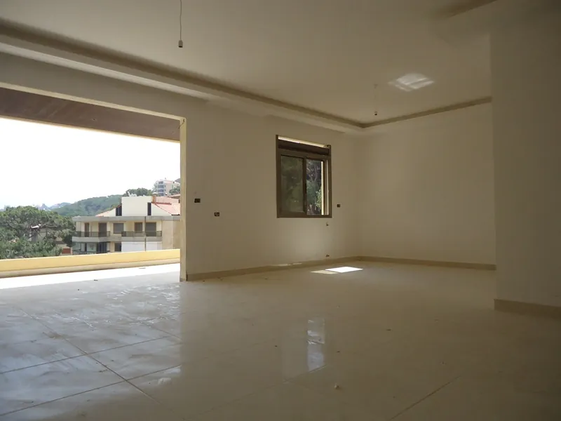 Apartment for Sale in Broummana — photo 3