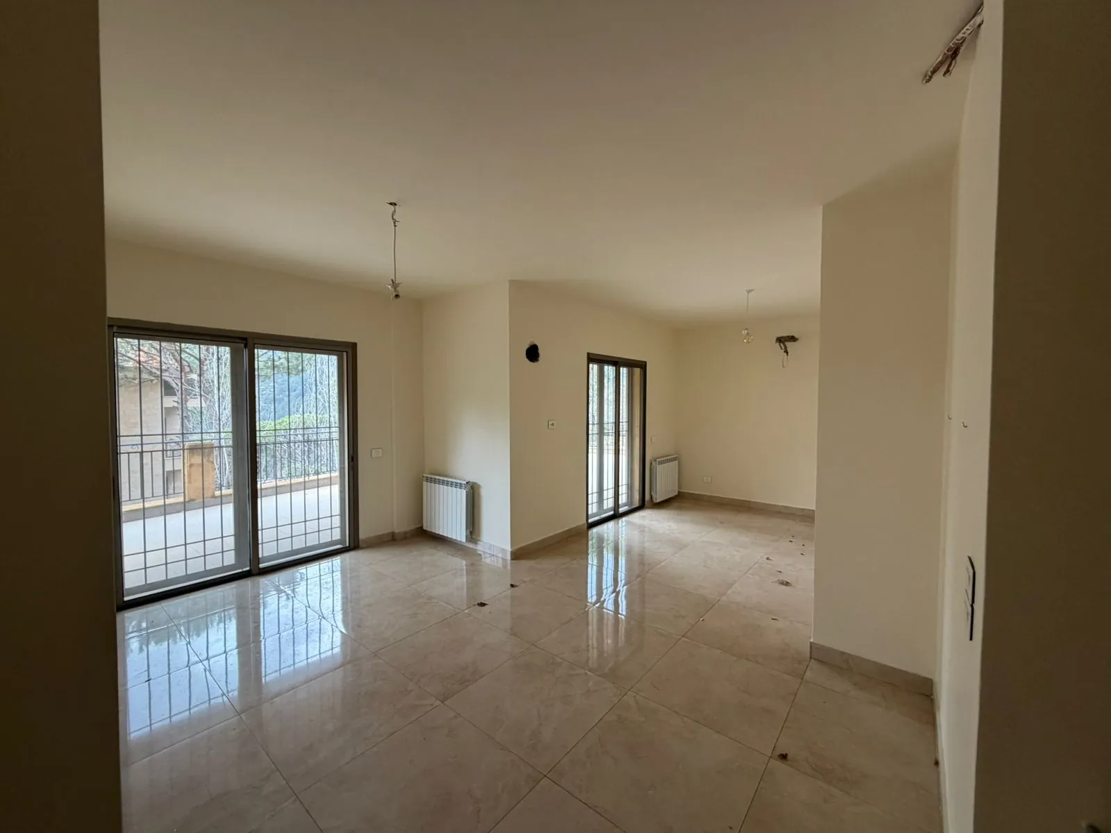 Apartment for Sale in Baabdat