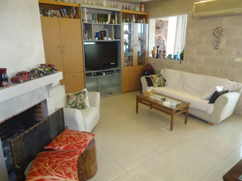 Apartment for Sale in Mansourieh