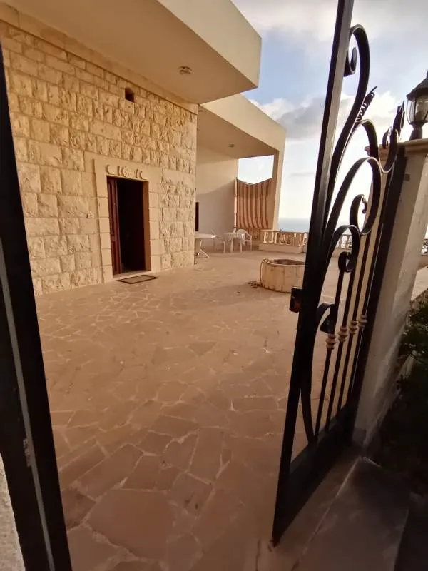 Independent House for Sale in Barbara — photo 2