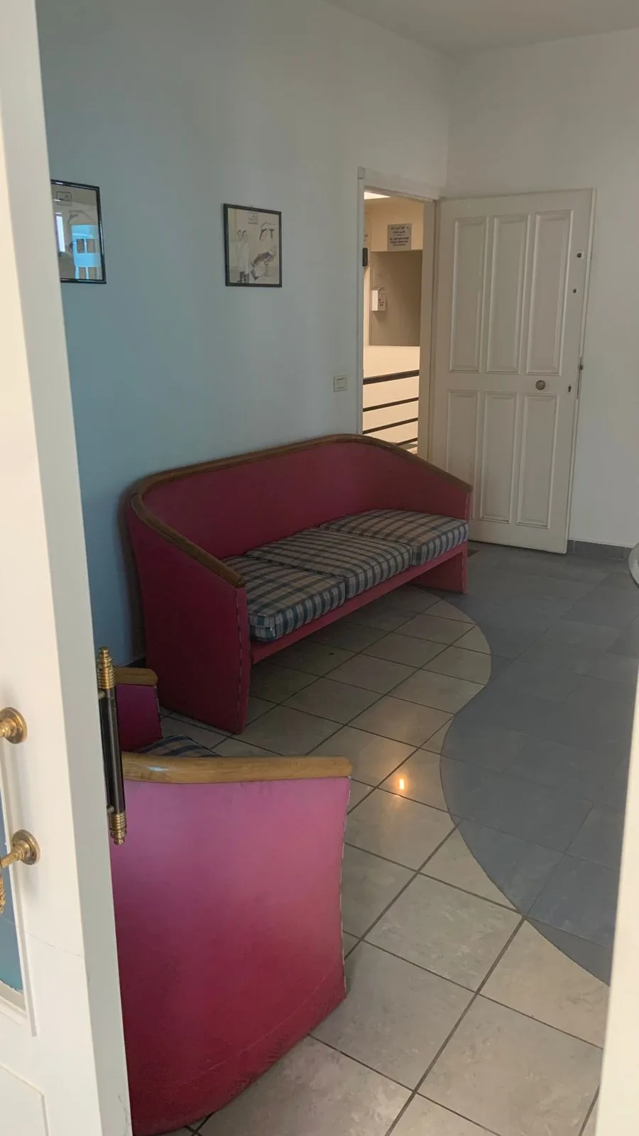 Clinic for rent in Fanar — الصورة 6