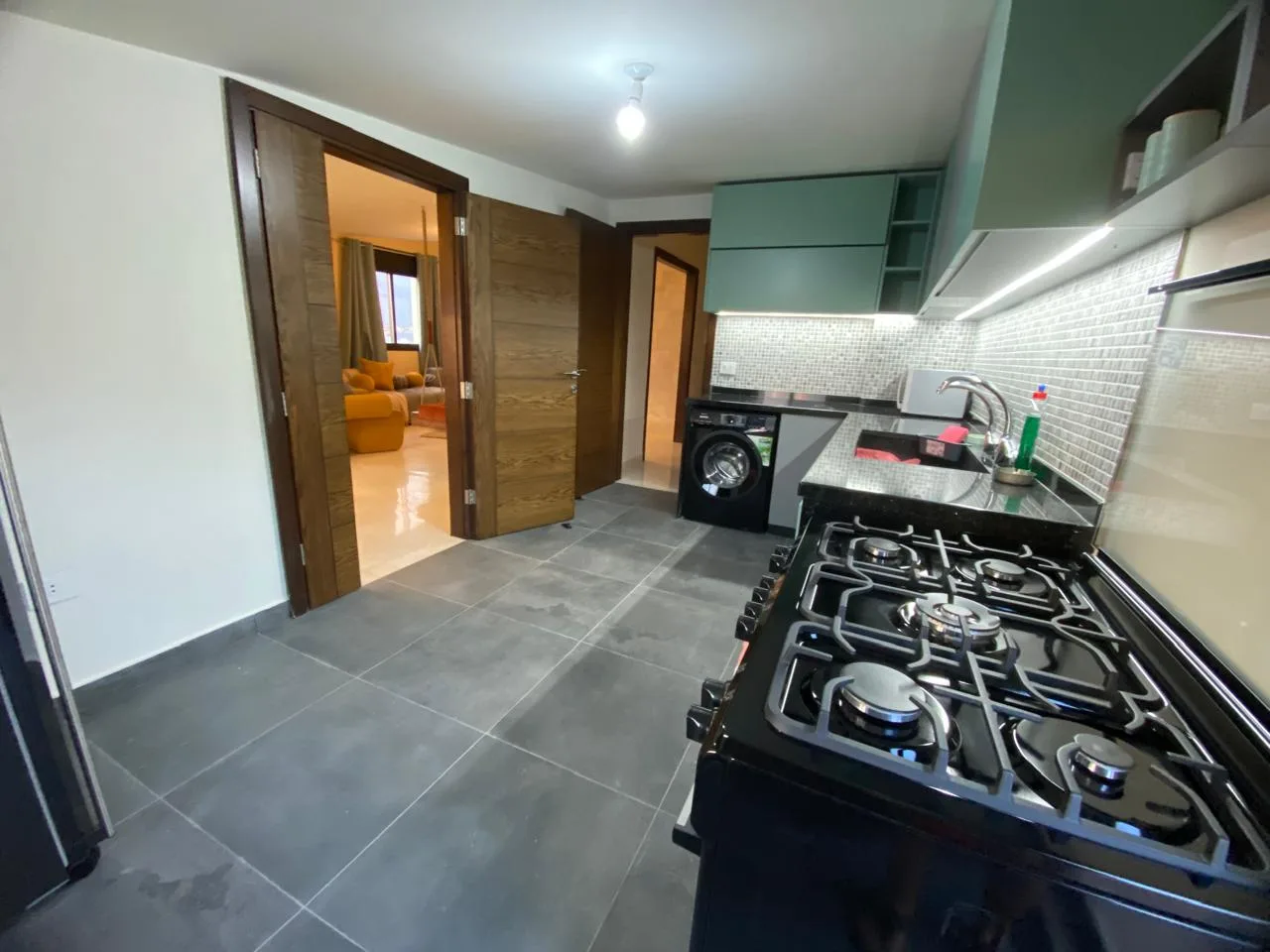 Apartment for Rent in Batroun, Lebanon — الصورة 7
