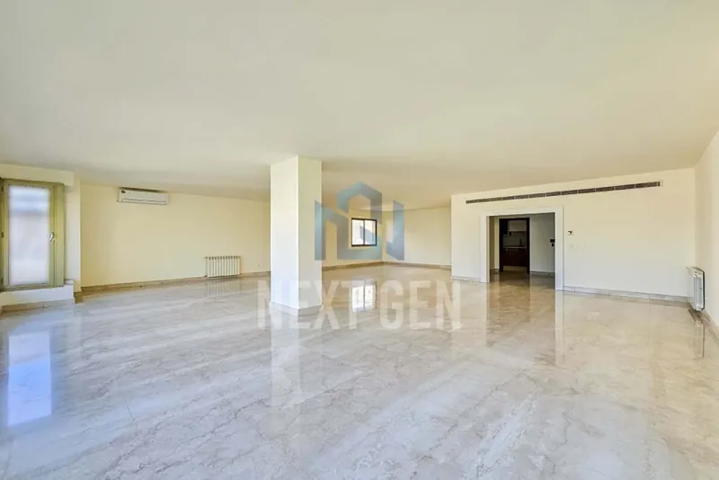 Apartment for Rent in Ain al-Mraiseh — photo 3