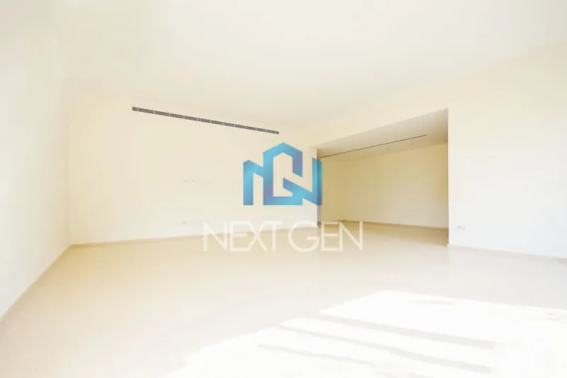 Apartment for Sale in Ain al-Mraiseh — photo 3
