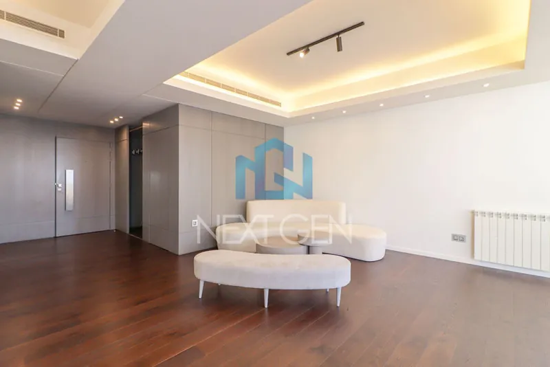 Apartment for Rent in Clemenceau — photo 2