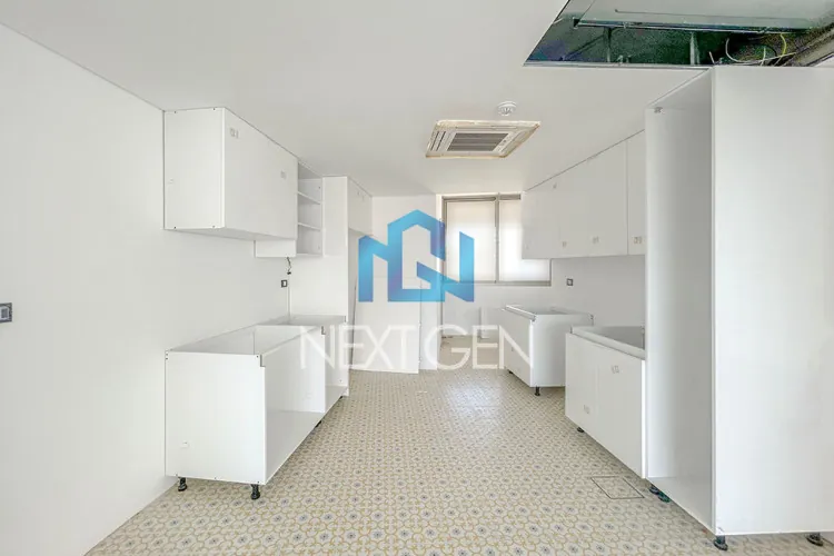Apartment for Sale in Clemenceau — photo 5